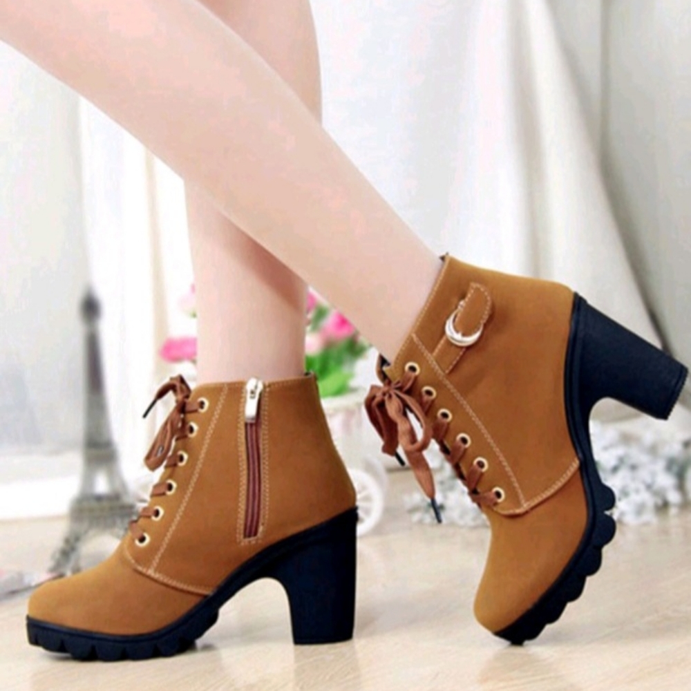 WOMEN'S FASHION LACE UP BLOCK HEELS BOOTS